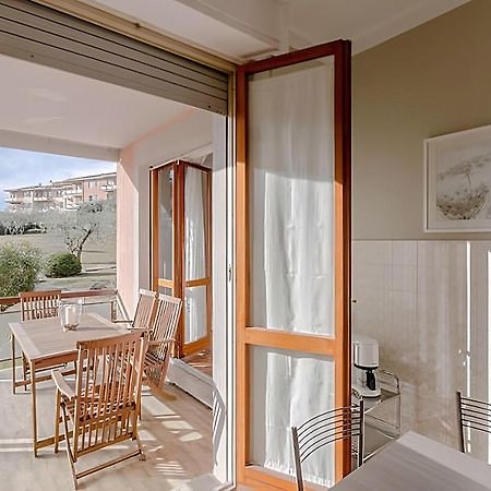 Natural Chic - Close To City Center And Beach - Parking Ντεζεντσάνο ντελ Γκάρντα Εξωτερικό φωτογραφία